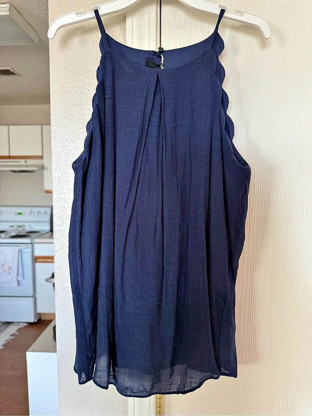 Scalloped Tank Top in Blue Like New